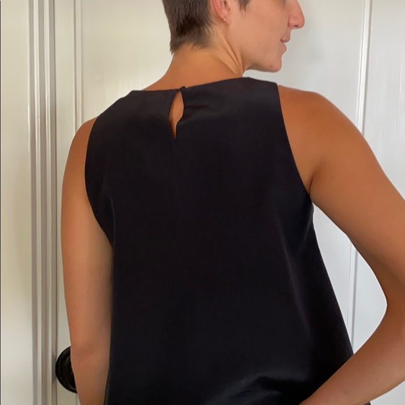 Classy Blouse - Picture 3 of 3